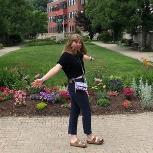 Meet your Posher, Josie